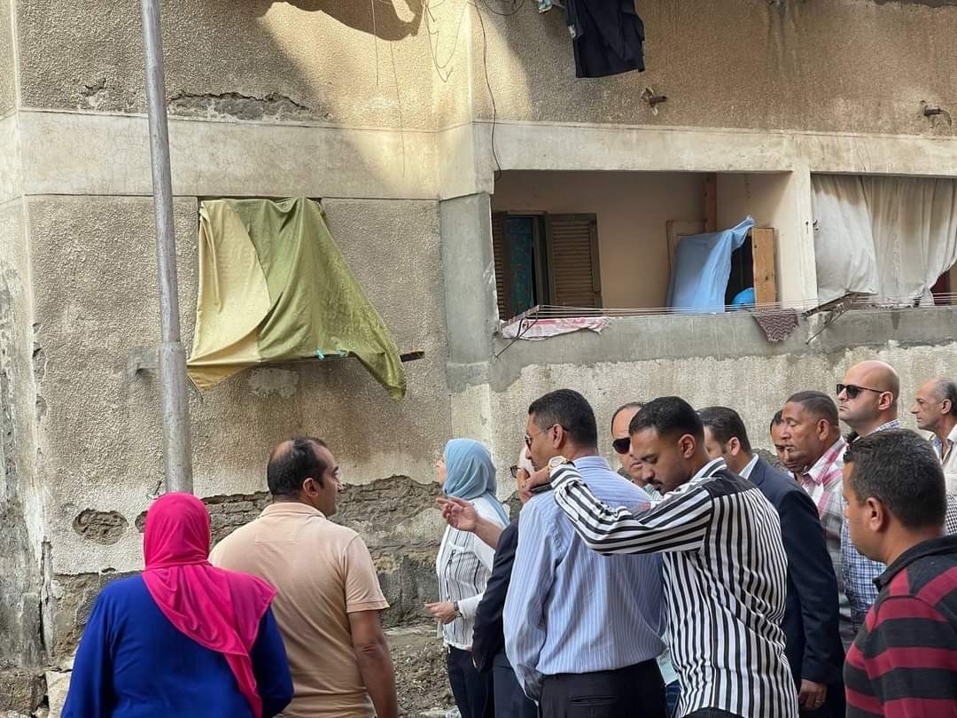 محافظ بورسعيد يتفقد المرحلة الثالثة لتطوير منطقة فاطمة الزهراء.