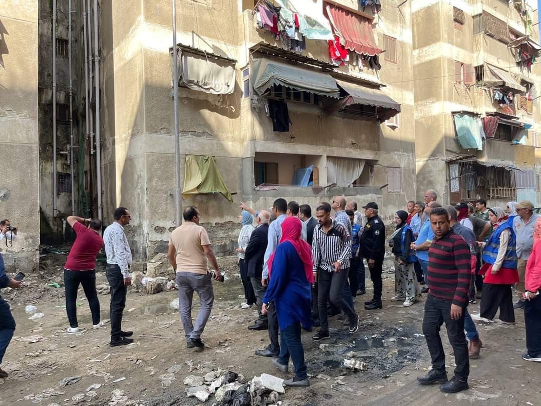 محافظ بورسعيد يتفقد المرحلة الثالثة لتطوير منطقة فاطمة الزهراء.