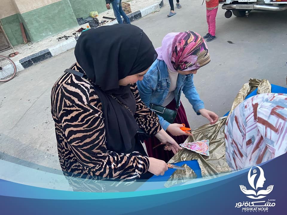 أهالي حي الضواحي يشاركون مؤسسة مشكاة نور الاحتفال بقدوم شهر رمضان