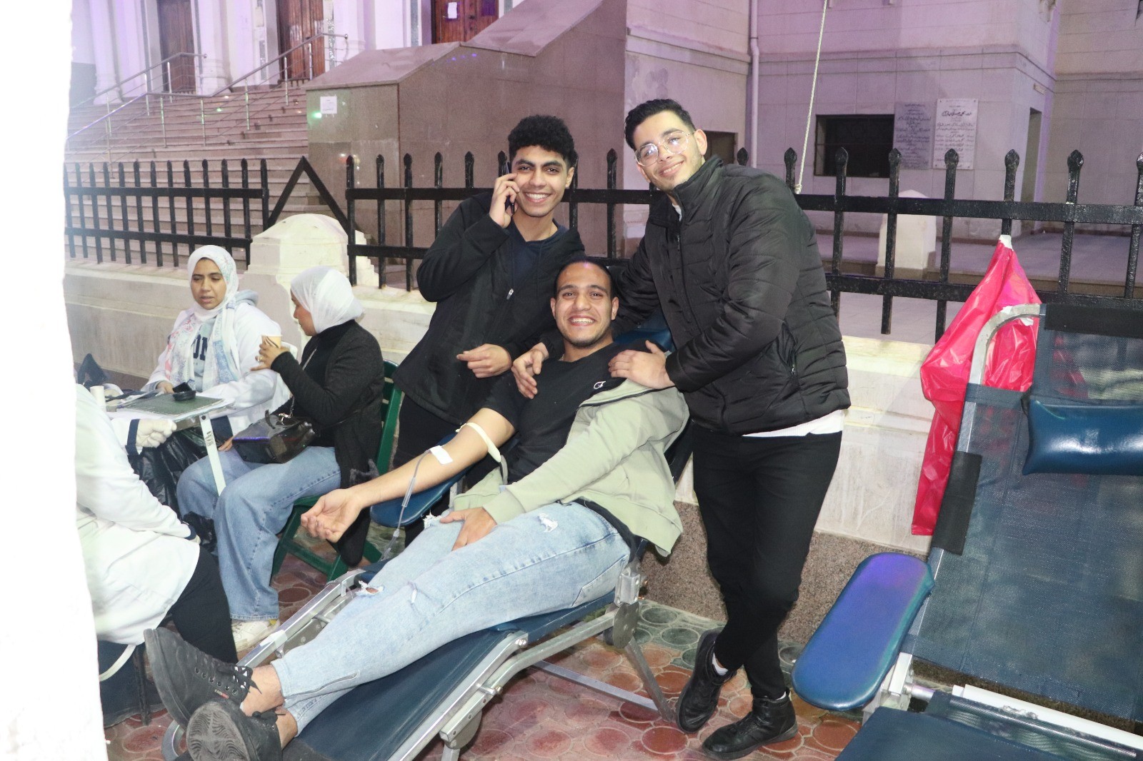 تجاوب أهالي بورفؤاد مع حملة مؤسسة مشكاة نور للتبرع بالدم بالتعاون مع بنك الدم الإقليمي