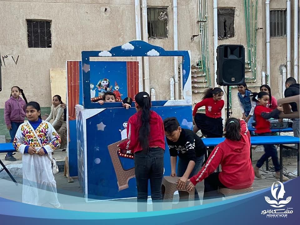 أهالي حي الضواحي يشاركون مؤسسة مشكاة نور الاحتفال بقدوم شهر رمضان