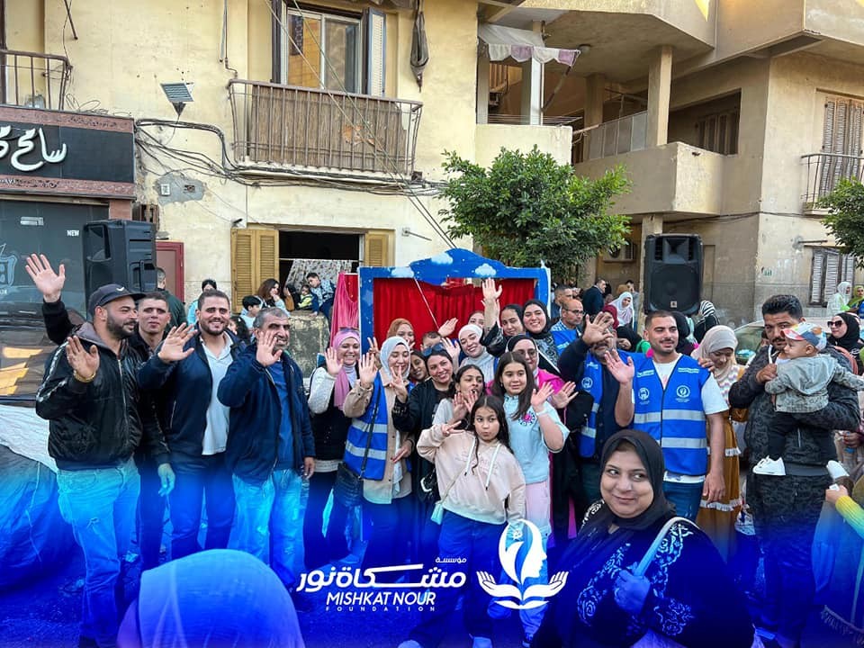 مؤسسة مشكاة نور تشارك أهالي بورسعيد والأخوة الفلسطينيين بالعريش احتفالاتهم بعيد الفطر المبارك