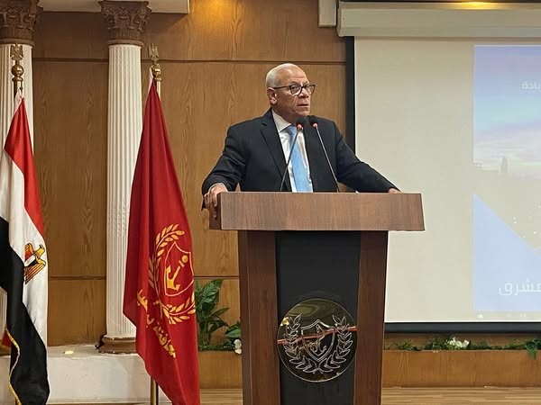 محافظة بورسعيد ومؤسسة مشكاة نور في المؤتمر التاسع لحل مشكلات الأُسر الأولى بالرعاية