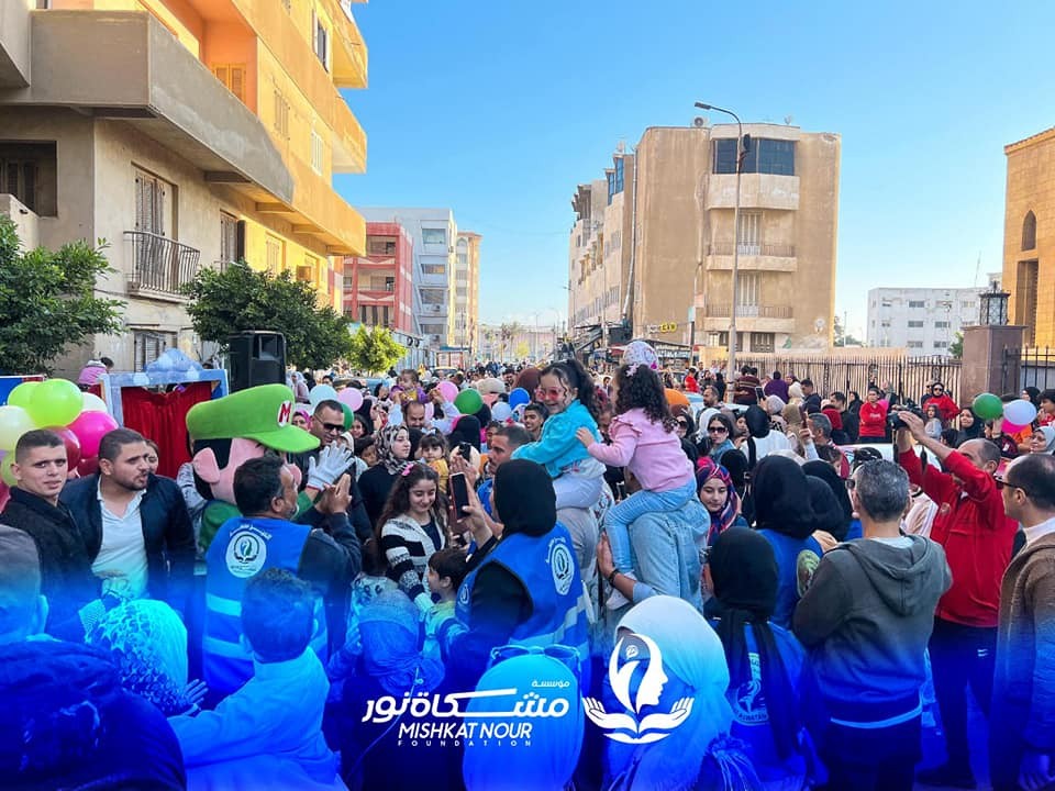 مؤسسة مشكاة نور تشارك أهالي بورسعيد والأخوة الفلسطينيين بالعريش احتفالاتهم بعيد الفطر المبارك