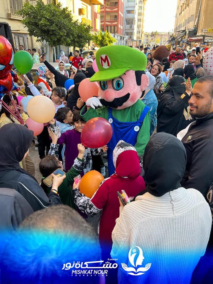 مؤسسة مشكاة نور تشارك أهالي بورسعيد والأخوة الفلسطينيين بالعريش احتفالاتهم بعيد الفطر المبارك