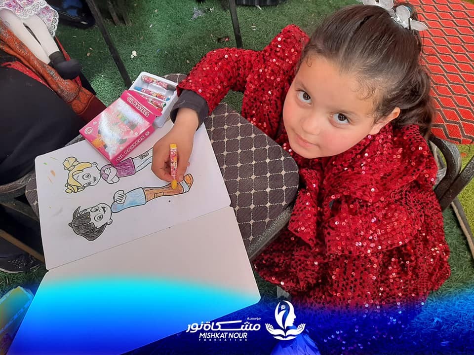 مؤسسة مشكاة نور تشارك أهالي بورسعيد والأخوة الفلسطينيين بالعريش احتفالاتهم بعيد الفطر المبارك