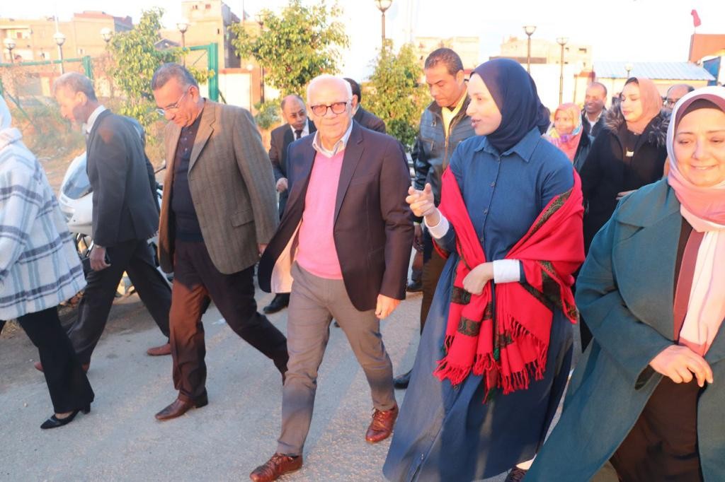 اللواء عادل الغضبان يحضر إفطار سفرة مشكاة نور مع أكثر من 2500 ضيف من الأُسر التي ترعاها المؤسسة.. ويشهد تصنيع طن كعك وبسكويت بمناسبة العيد.